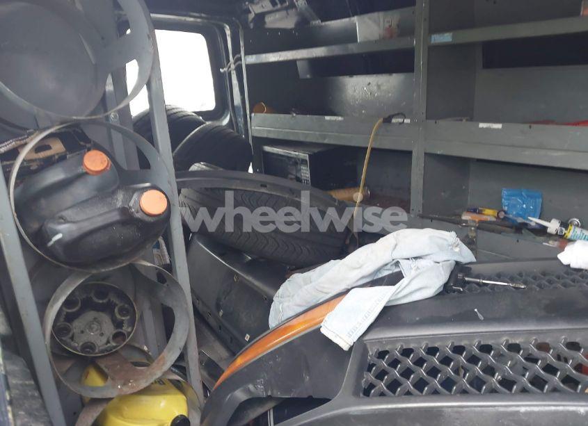 Photo 8 of 2009 Chevrolet Express 1500 WORK VAN (VIN 1GCFG15X991147555)