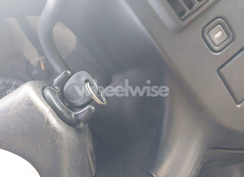 Photo 11 of 2003 Chevrolet Express (VIN 1GCFG15XX31100901)