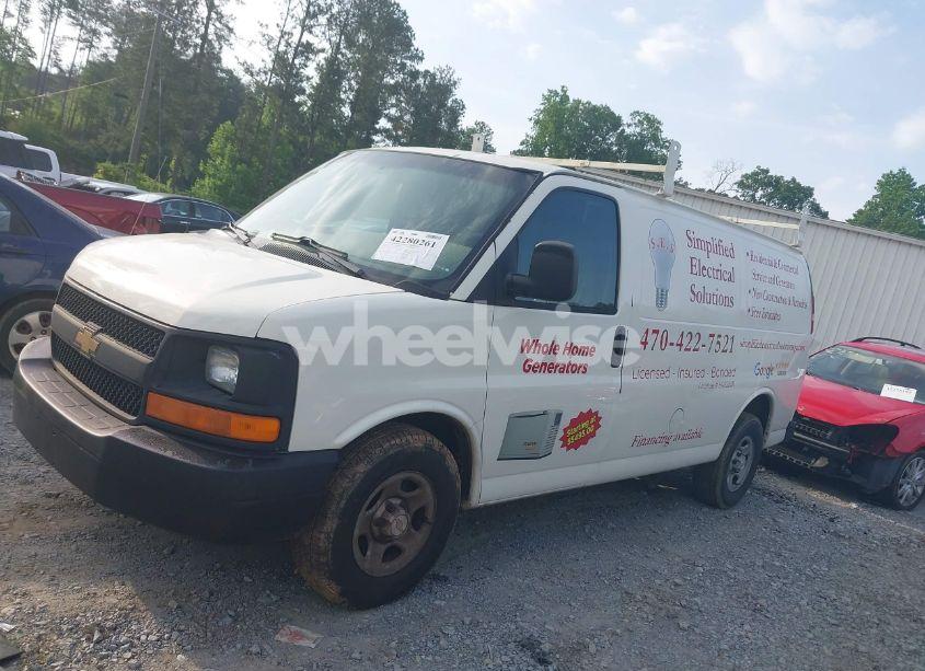 Photo 14 of 2003 Chevrolet Express (VIN 1GCFG15XX31100901)