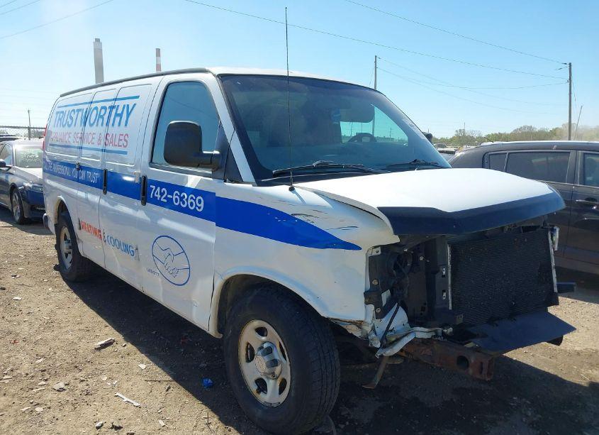 2008 Chevrolet Express WORK VAN (VIN 1GCFG15XX81194396) main photo