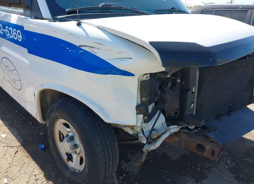 Photo 6 of 2008 Chevrolet Express WORK VAN (VIN 1GCFG15XX81194396)