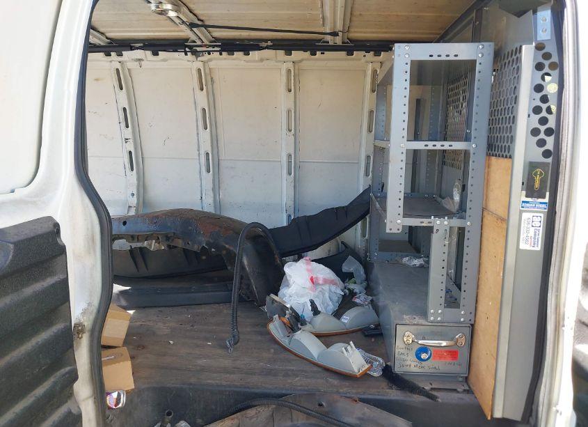 Photo 8 of 2008 Chevrolet Express WORK VAN (VIN 1GCFG15XX81194396)