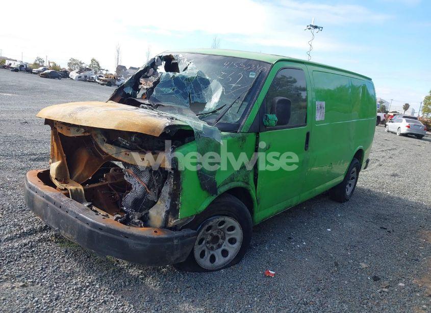 Photo 2 of 2009 Chevrolet Express 1500 WORK VAN (VIN 1GCFG15XX91110756)