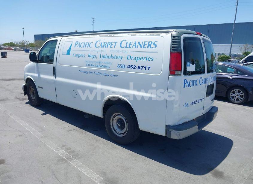 Photo 3 of 1998 Chevrolet Chevy VAN G2500 (VIN 1GCFG25R6W1023004)