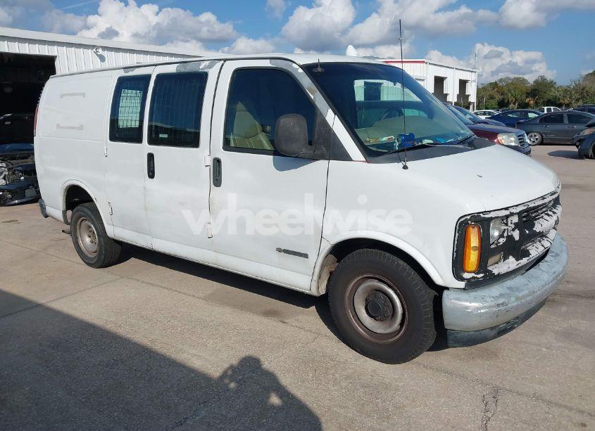 2001 Chevrolet Express (VIN 1GCFG25W311154079) main photo