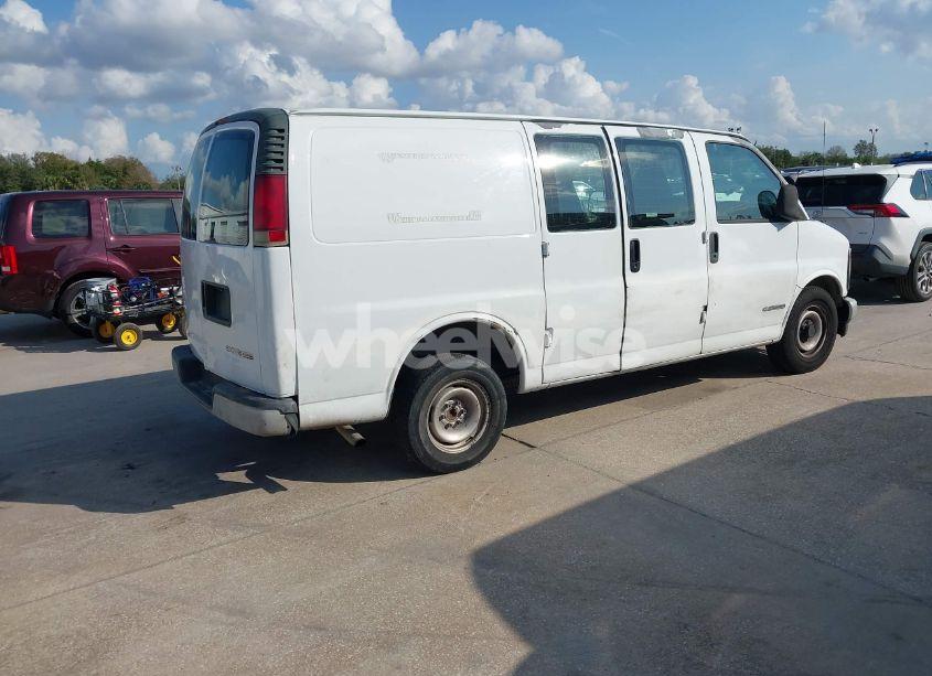 Photo 4 of 2001 Chevrolet Express (VIN 1GCFG25W311154079)
