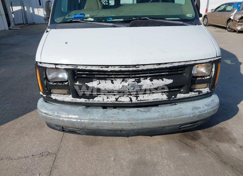 Photo 6 of 2001 Chevrolet Express (VIN 1GCFG25W311154079)