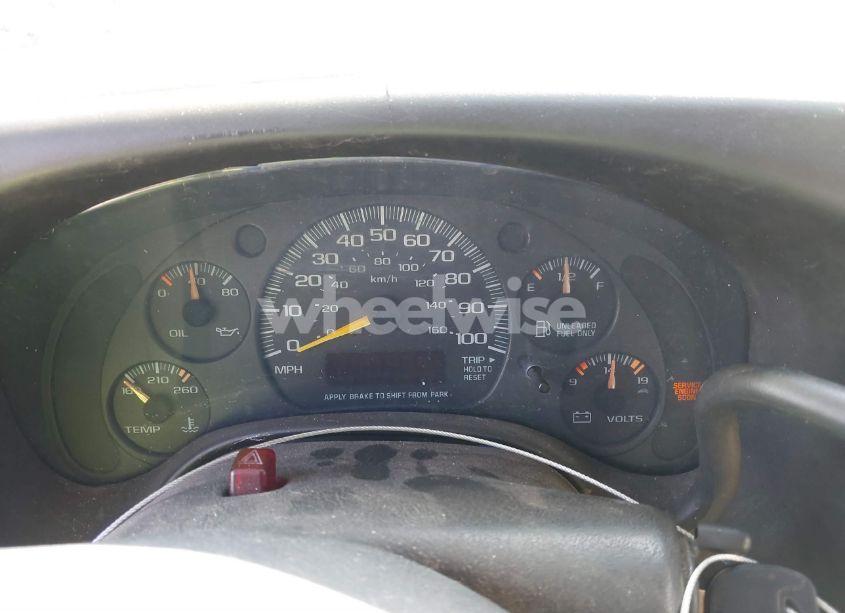 Photo 7 of 2001 Chevrolet Express (VIN 1GCFG25W311154079)