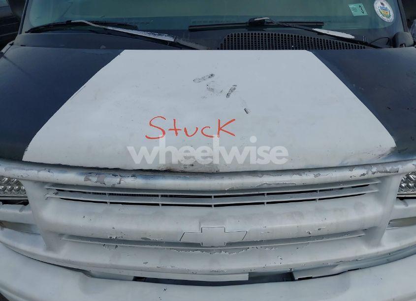 Photo 10 of 1997 Chevrolet Chevy VAN (VIN 1GCFG25W6V1067959)