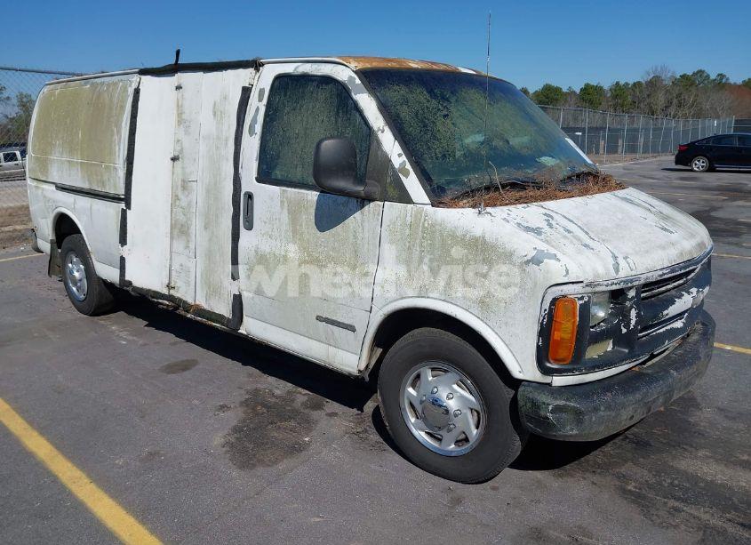 2002 Chevrolet Express (VIN 1GCFG29M421196321) main photo