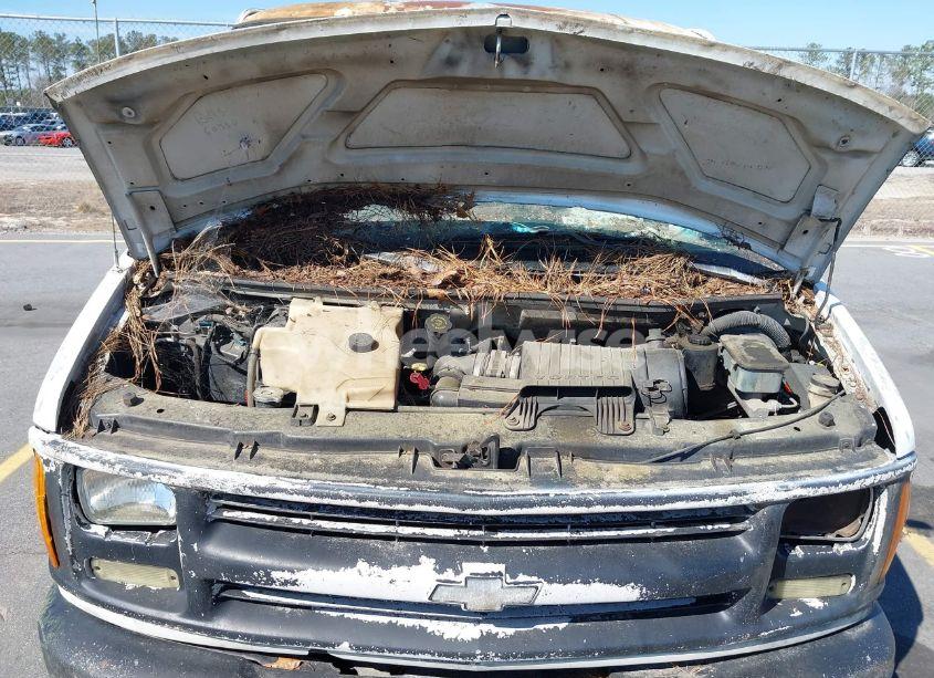 Photo 10 of 2002 Chevrolet Express (VIN 1GCFG29M421196321)