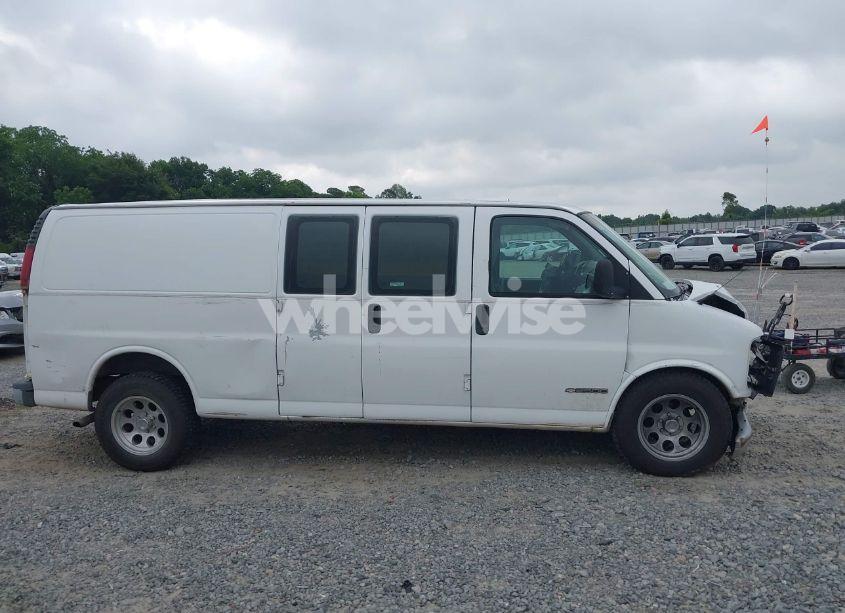 Photo 13 of 1997 Chevrolet Chevy VAN (VIN 1GCFG29M7V1055926)