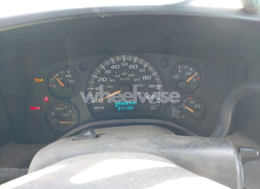 Photo 7 of 2005 Chevrolet Express (VIN 1GCFH15T251191417)