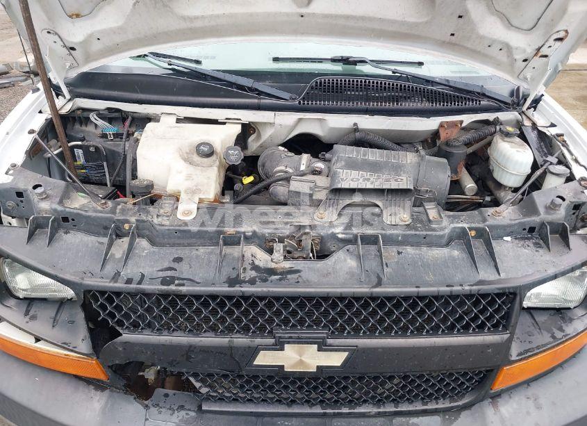 Photo 10 of 2006 Chevrolet Express WORK VAN (VIN 1GCFH15TX61177640)