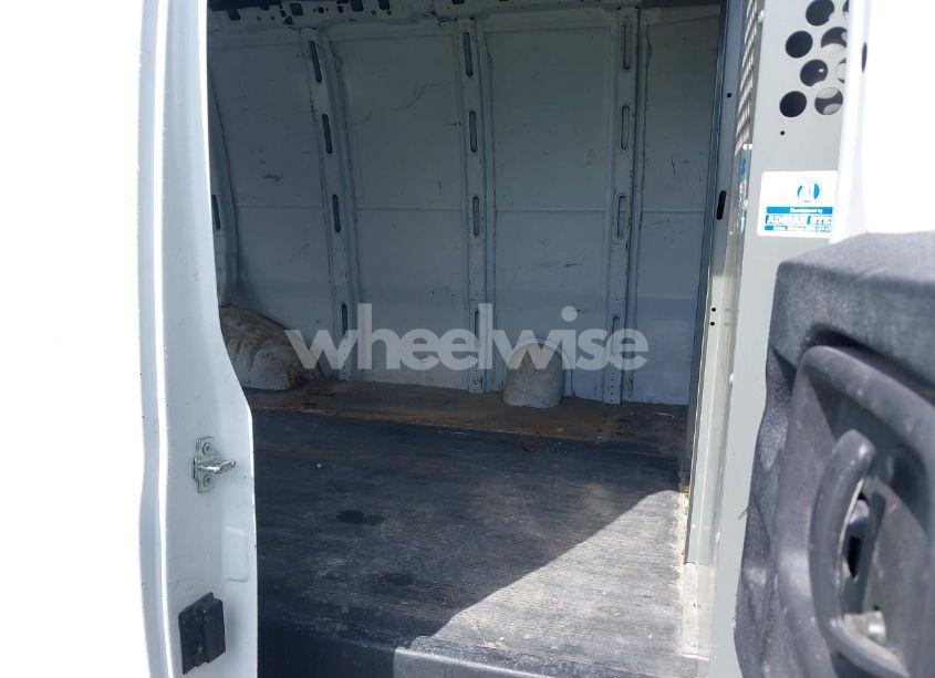 Photo 8 of 2006 Chevrolet Express WORK VAN (VIN 1GCFH15TX61177640)