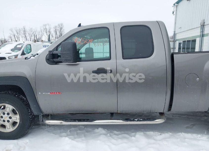 Photo 14 of 2007 Chevrolet Silverado 1500 LT1 (VIN 1GCFK19Y67Z508465)