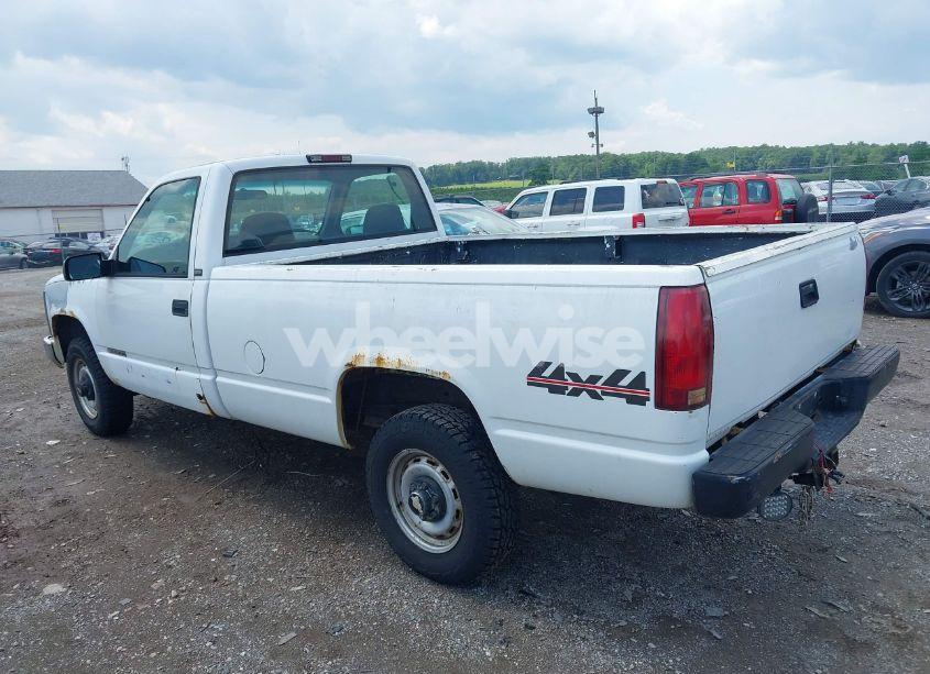 Photo 3 of 1995 Chevrolet Gmt-400 K2500 (VIN 1GCFK24H4SE251822)