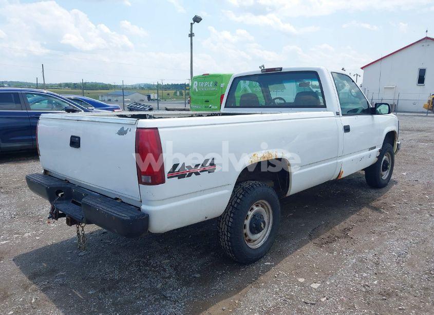 Photo 4 of 1995 Chevrolet Gmt-400 K2500 (VIN 1GCFK24H4SE251822)