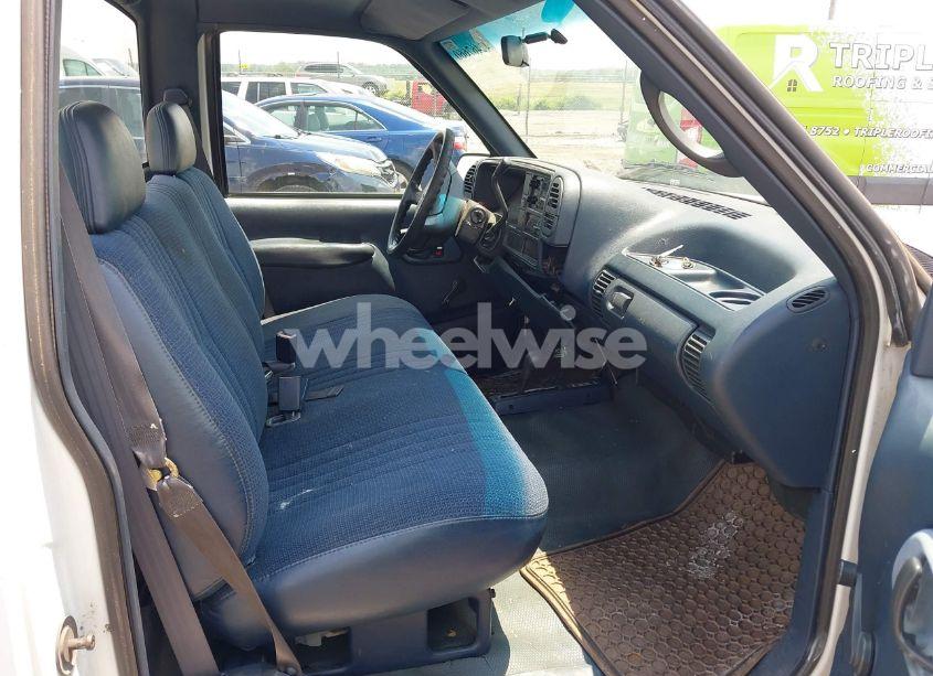 Photo 5 of 1995 Chevrolet Gmt-400 K2500 (VIN 1GCFK24H4SE251822)