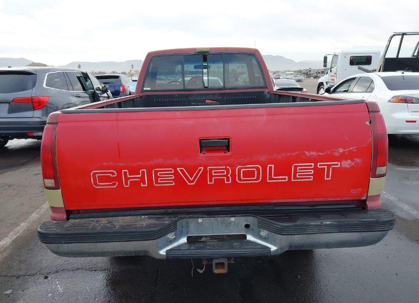 Photo 16 of 1988 Chevrolet Gmt-400 K2500 (VIN 1GCFK24K3JZ218409)