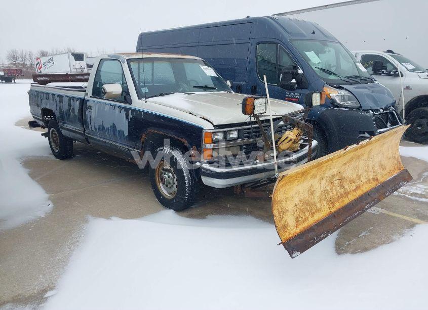 1989 Chevrolet Gmt-400 K2500 (VIN 1GCFK24K7KE257366) main photo