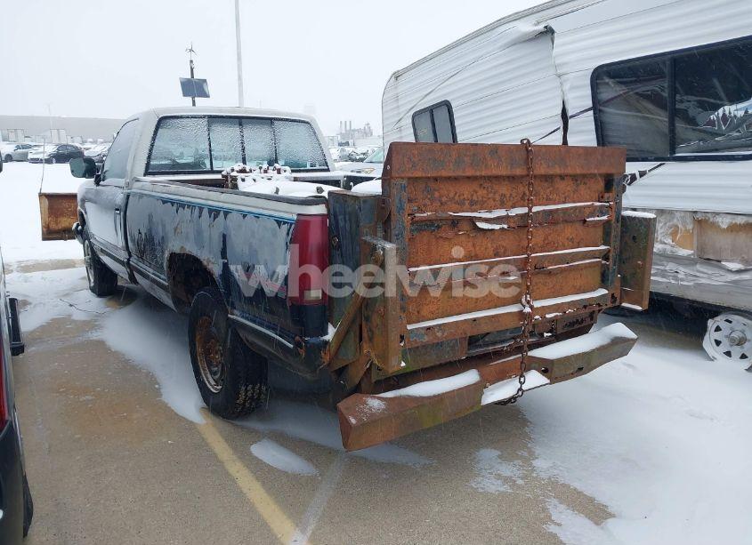 Photo 3 of 1989 Chevrolet Gmt-400 K2500 (VIN 1GCFK24K7KE257366)