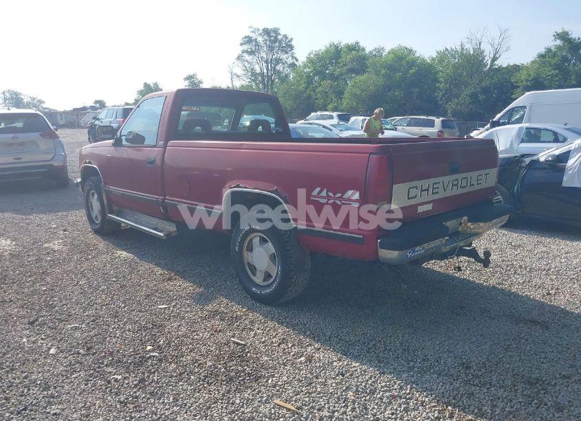 Photo 3 of 1992 Chevrolet Gmt-400 K2500 (VIN 1GCFK24K7NE206678)