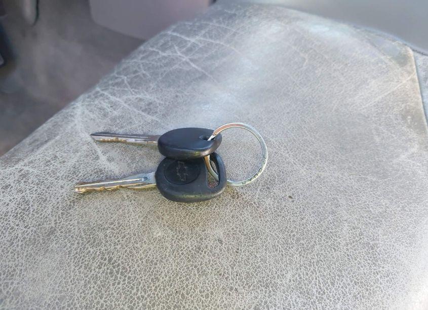 Photo 11 of 2001 Chevrolet Silverado 1500HD LT (VIN 1GCGC13U11F149638)