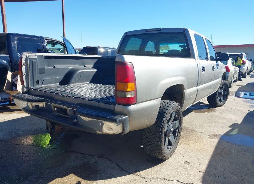 Photo 4 of 2001 Chevrolet Silverado 1500HD LT (VIN 1GCGC13U11F149638)