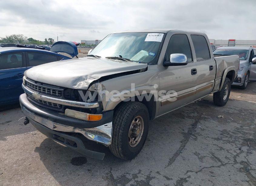 Photo 2 of 2001 Chevrolet Silverado 1500HD LS (VIN 1GCGC13U11F213435)