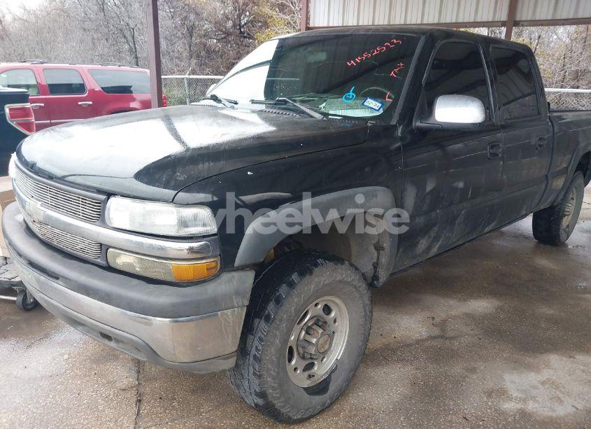 Photo 2 of 2002 Chevrolet Silverado 1500HD LS (VIN 1GCGC13U42F224303)