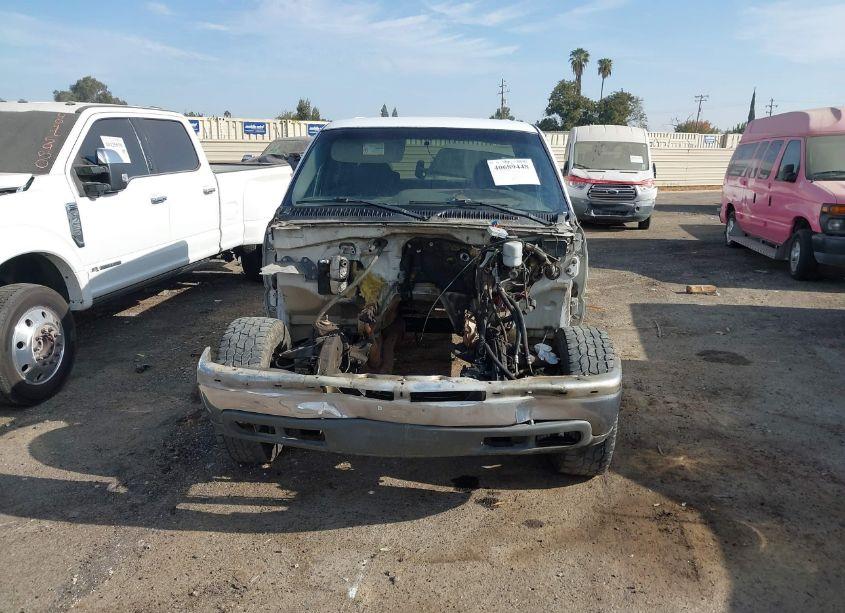 Photo 12 of 2002 Chevrolet Silverado 1500HD LS (VIN 1GCGC13U52F230367)