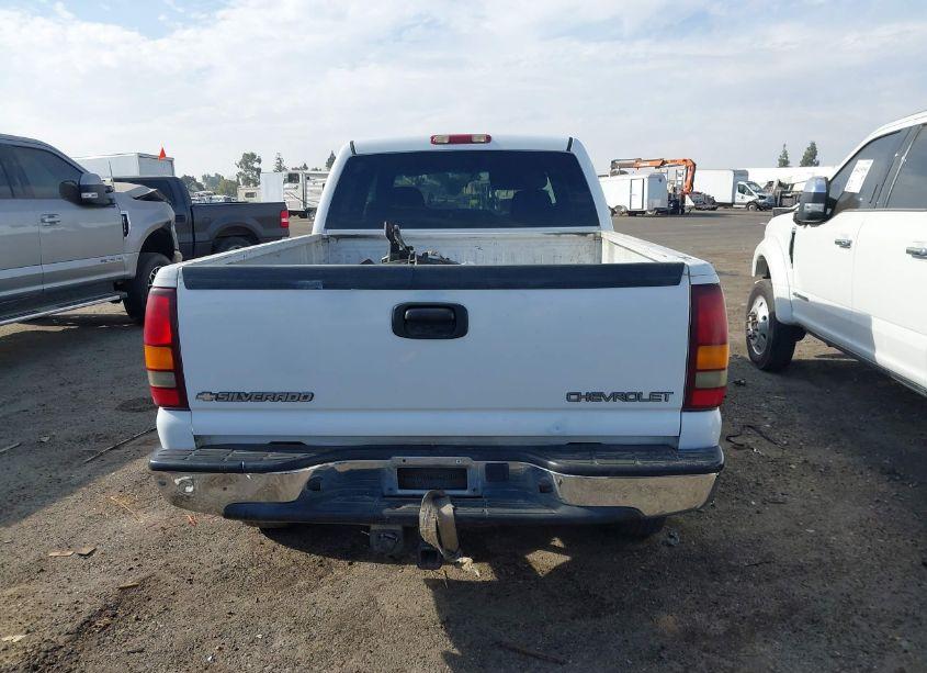 Photo 16 of 2002 Chevrolet Silverado 1500HD LS (VIN 1GCGC13U52F230367)