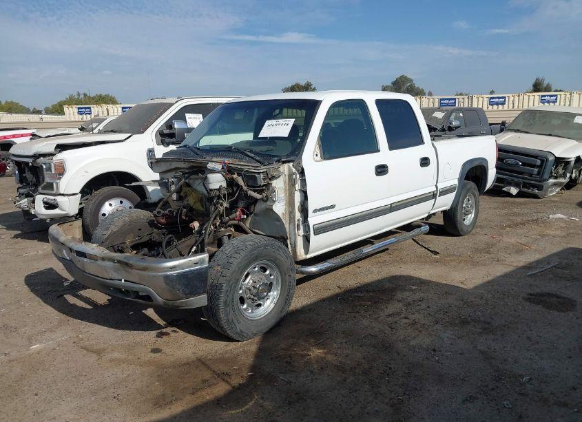 Photo 2 of 2002 Chevrolet Silverado 1500HD LS (VIN 1GCGC13U52F230367)