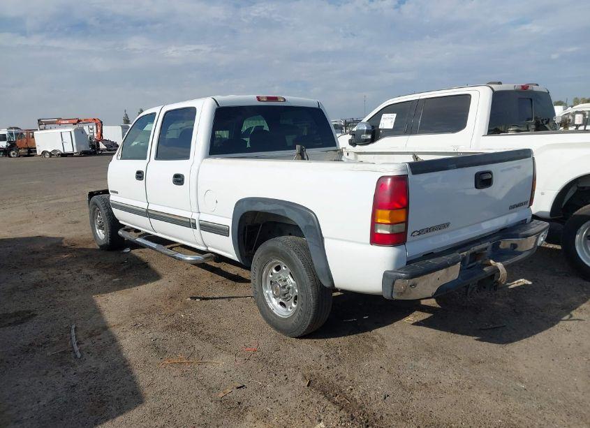 Photo 3 of 2002 Chevrolet Silverado 1500HD LS (VIN 1GCGC13U52F230367)