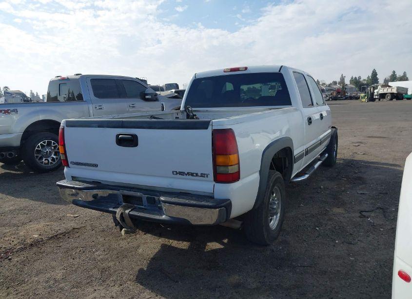 Photo 4 of 2002 Chevrolet Silverado 1500HD LS (VIN 1GCGC13U52F230367)