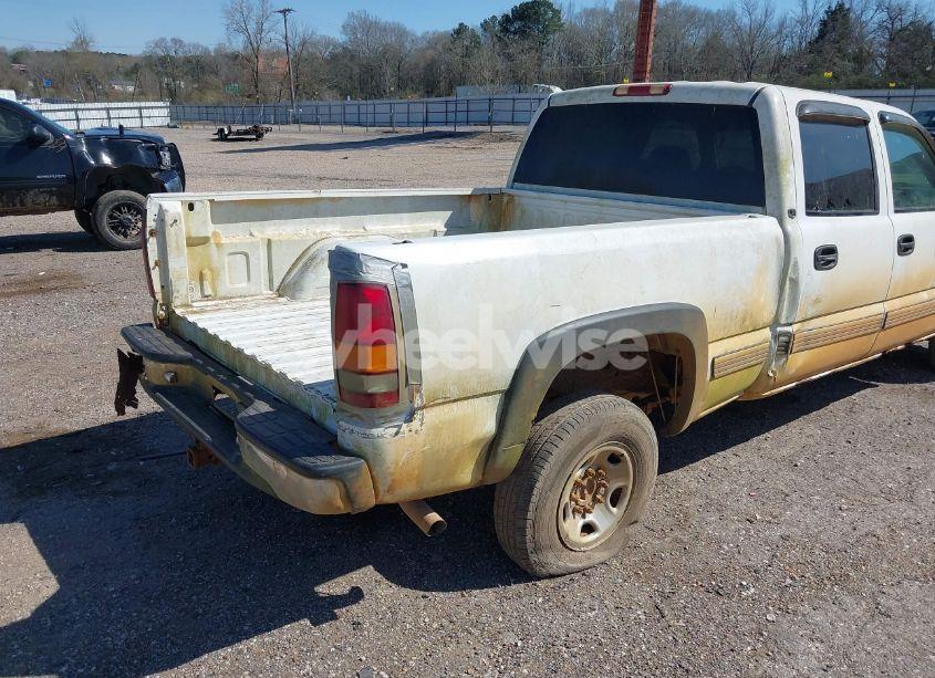 Photo 6 of 2001 Chevrolet Silverado 1500HD LS (VIN 1GCGC13U61F172302)