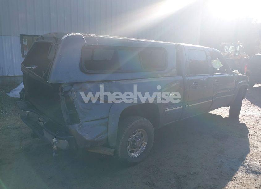 Photo 4 of 2001 Chevrolet Silverado 1500HD LS (VIN 1GCGC13U61F203824)