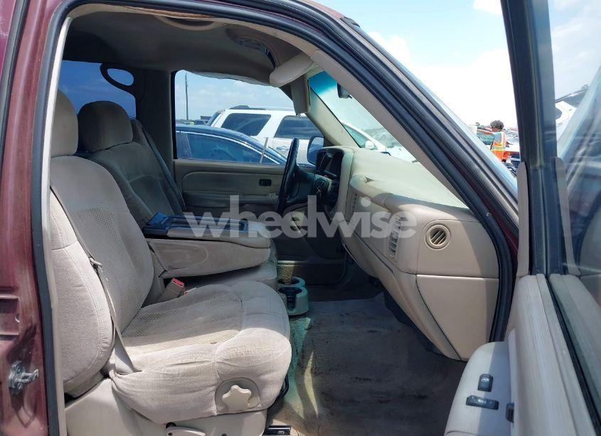 Photo 5 of 2002 Chevrolet Silverado 1500HD LS (VIN 1GCGC13U62F231379)