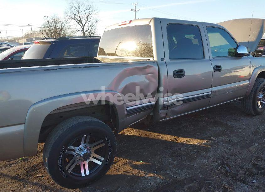 Photo 6 of 2001 Chevrolet Silverado 1500HD LS (VIN 1GCGC13U71F149241)