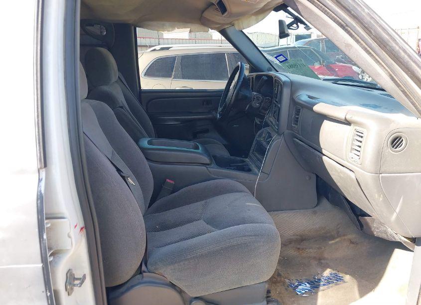 Photo 5 of 2005 Chevrolet Silverado 1500HD LS (VIN 1GCGC13U75F811647)