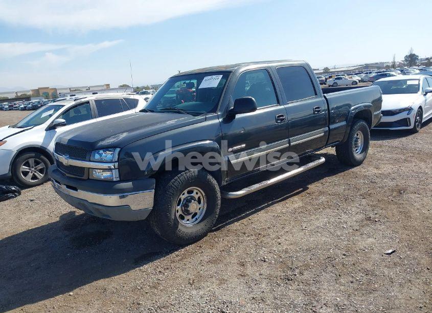 Photo 2 of 2003 Chevrolet Silverado 1500HD LS (VIN 1GCGC13U93F235699)