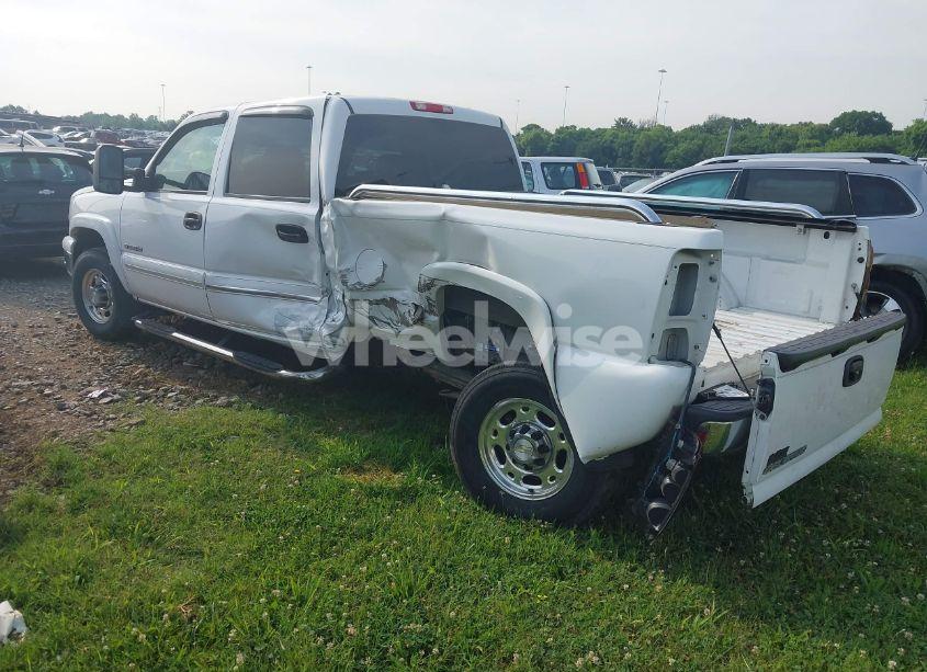 Photo 3 of 2006 Chevrolet Silverado 1500HD LT3 (VIN 1GCGC13U96F229650)