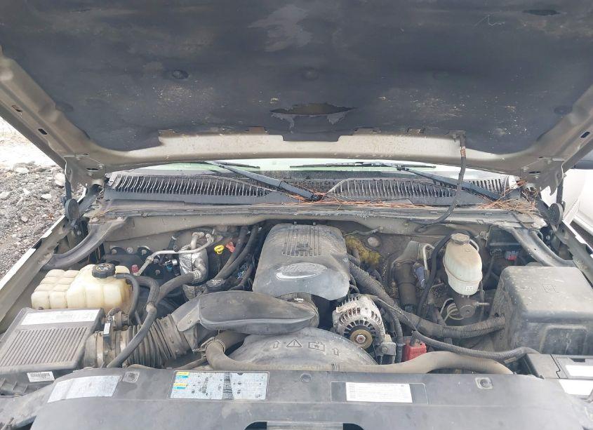 Photo 10 of 2003 Chevrolet Silverado 1500HD LS (VIN 1GCGC13UX3F205143)