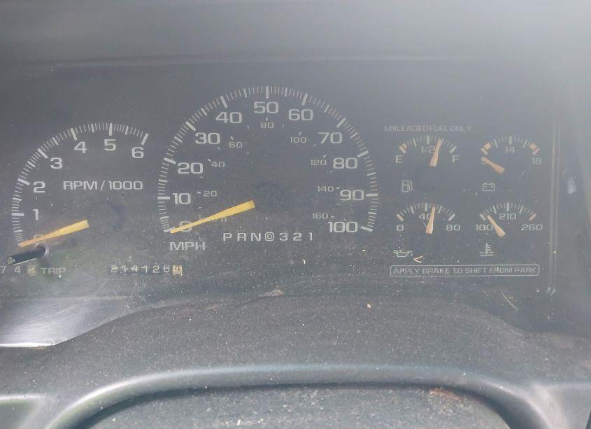 Photo 7 of 2000 Chevrolet C2500 (VIN 1GCGC23R8YF414048)