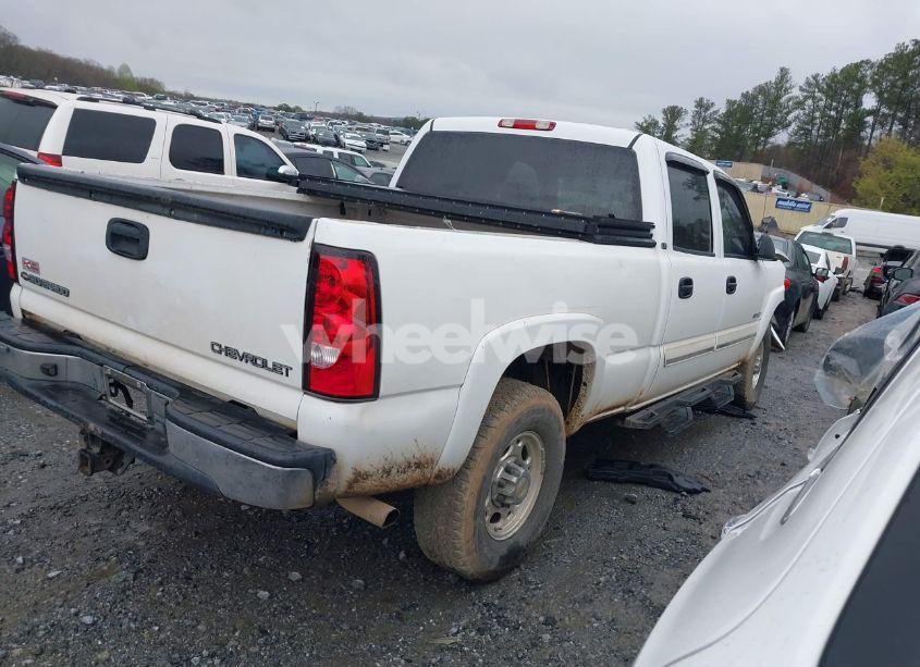 Photo 4 of 2004 Chevrolet Silverado 2500 LS (VIN 1GCGC23U04F211685)
