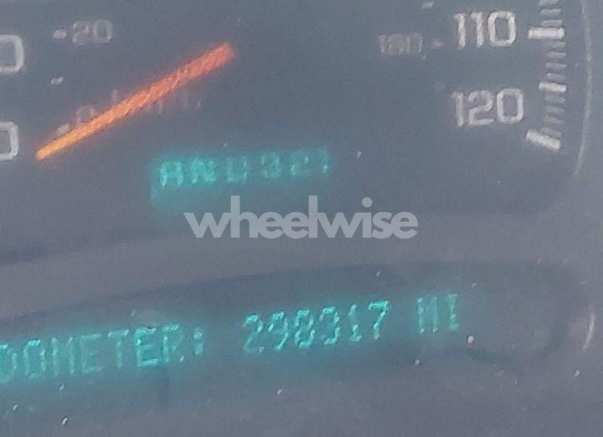 Photo 15 of 2004 Chevrolet Silverado 2500 LS (VIN 1GCGC23U14F137211)