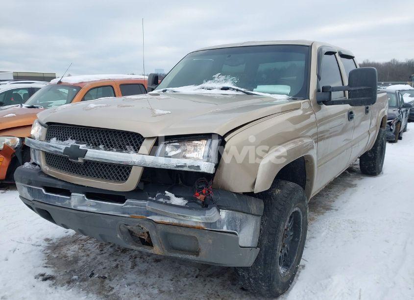 Photo 2 of 2004 Chevrolet Silverado 2500 LS (VIN 1GCGC23U14F137211)