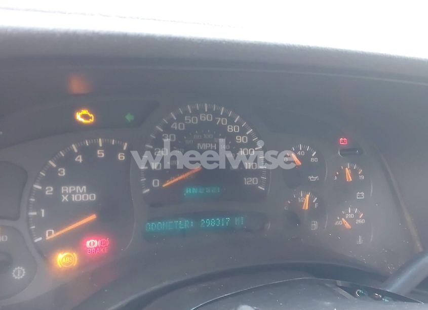 Photo 7 of 2004 Chevrolet Silverado 2500 LS (VIN 1GCGC23U14F137211)