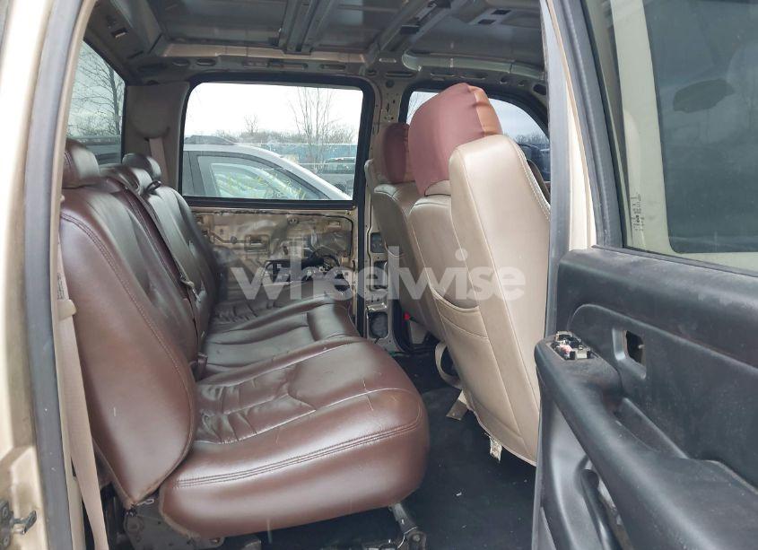 Photo 8 of 2004 Chevrolet Silverado 2500 LS (VIN 1GCGC23U14F137211)